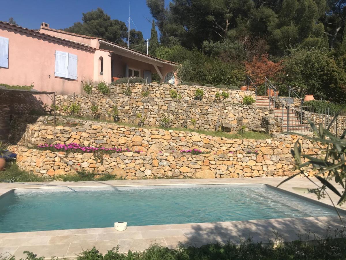 Hauteurs De Toulon : Charmant Studio Piscine Екстериор снимка